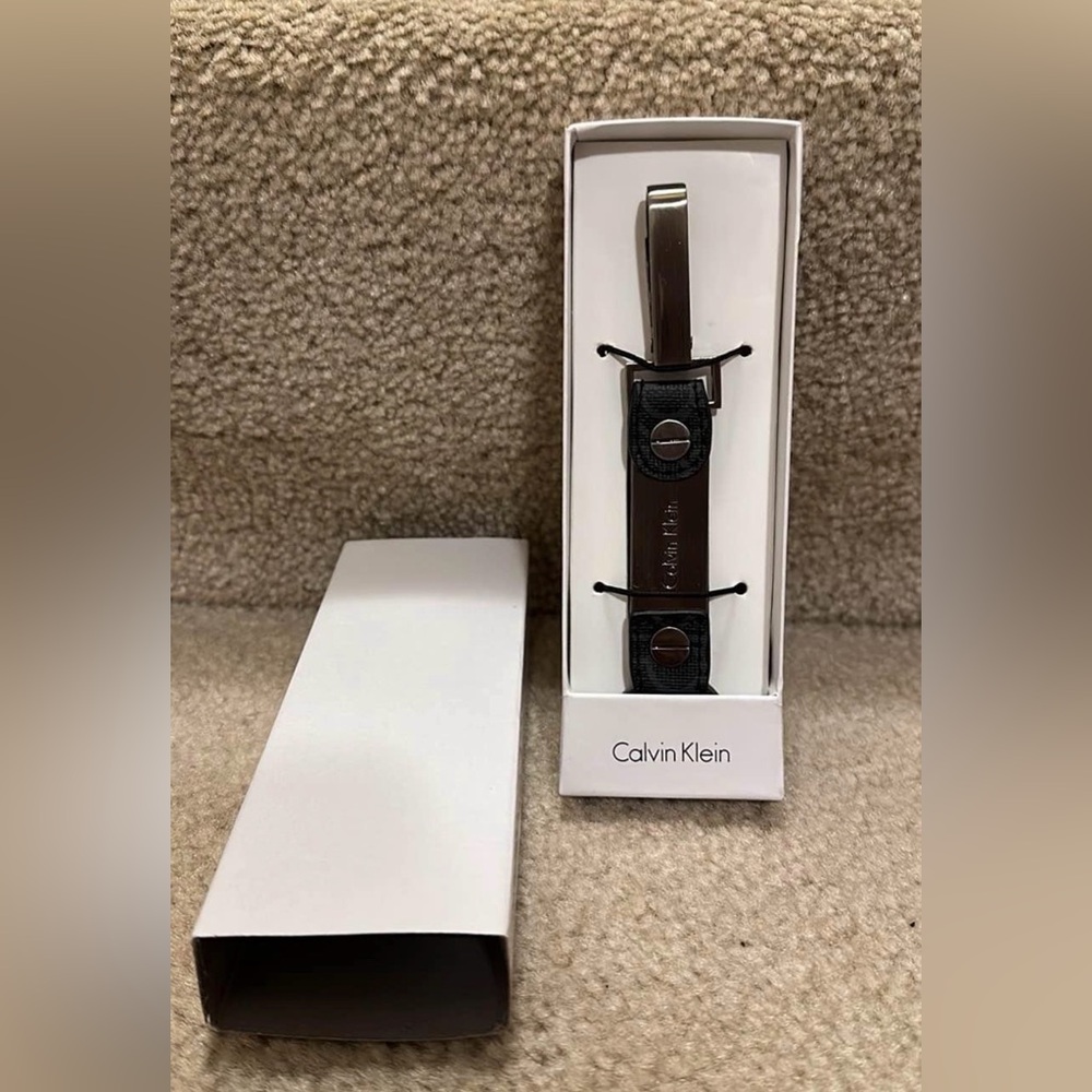 Calvin Klein Black and Silver Leather Keychain NWT